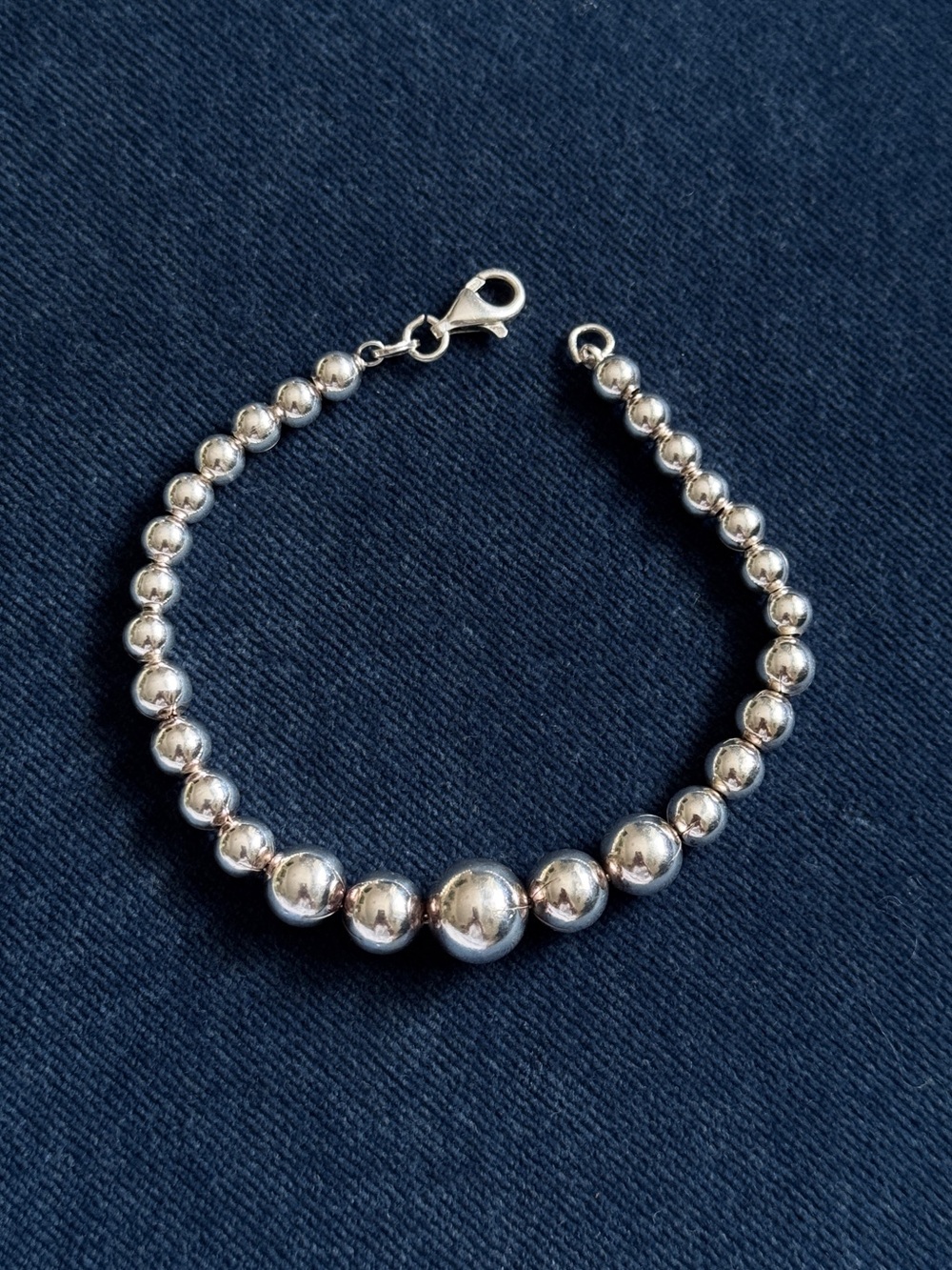 925 ITALY polished sterling silver silver graduated bead bracelet